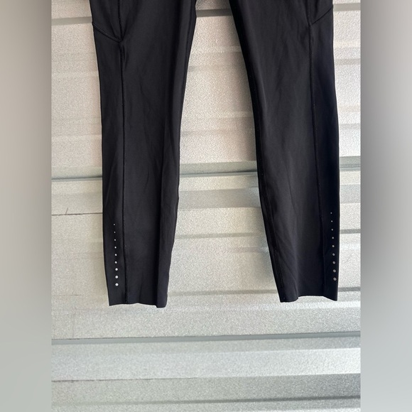 Women’s Lululemon Fast and Free Black 7/8 Tight Size 8 - Picture 4 of 13